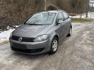 Grau Gebraucht 2010 VW Golf VI Comfortline Kleinwagen | 3.500 € (Guter Preis)