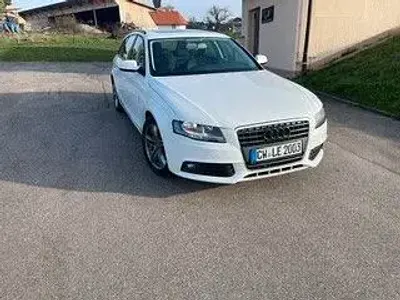 Gebraucht Audi A4 Ambiente 160 PS (117 kW) 2011 Weiß Kombi