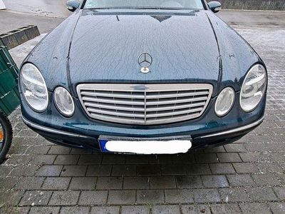 Gebraucht Mercedes E220 Elegance 150 PS (110 kW) 2004 Schwarz Kombi