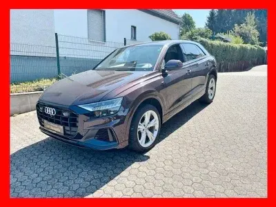 Gebraucht Audi Q8 S-Line 286 PS (210 kW) 2021 Gelb SUV