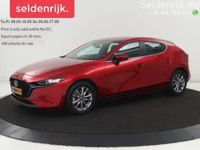 Gebraucht Mazda 3 Comfort 186 PS (136 kW) 2022 Rot Limousine