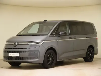 Gebraucht VW Multivan Style 150 PS (110 kW) 2024 Grau Van / Kleinbus