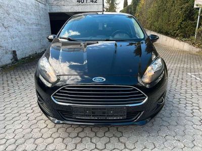 gebraucht Ford Fiesta SYNC Edition