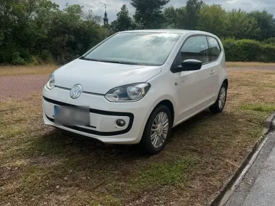 Gebraucht VW up! 60 PS (44 kW) 2015 Weiß Kleinwagen