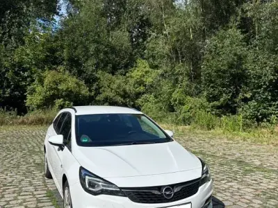 Gebraucht Opel Astra Elegance 122 PS (89 kW) 2020 Weiß Kombi