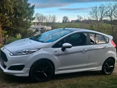 Brugt Ford Fiesta ST-Line 101 HK (74 kW) 2016 Hvid Hatchback