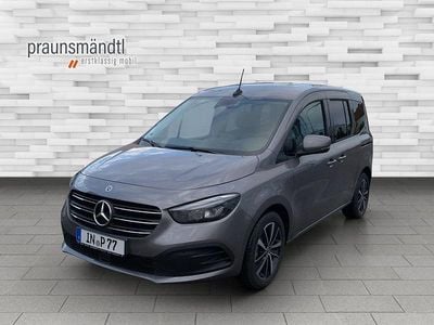Gebraucht Mercedes T180 Progressive 116 PS (85 kW) 2025 Grau Van / Kleinbus