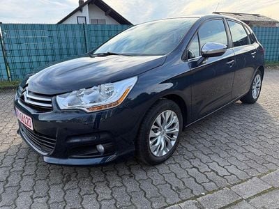 Gebraucht Citroën C4 SELECTION 114 PS (83 kW) 2014 Blau Limousine