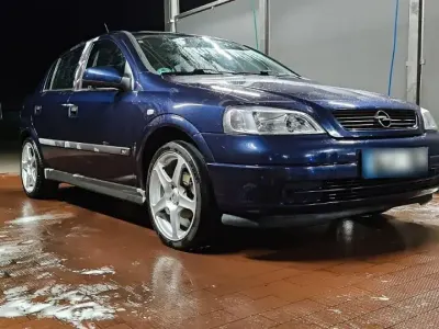 Gebraucht Opel Astra Edition 101 PS (74 kW) 1999 Blau Limousine