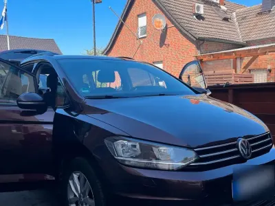Brugt VW Touran 150 HK (110 kW) 2017 Rød MPV