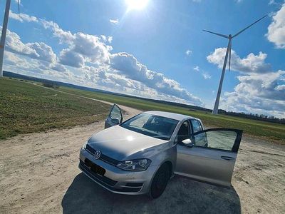 Gebraucht VW Golf VII 85 PS (62 kW) 2013 Limousine