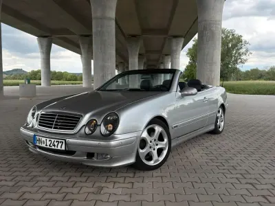 Gebraucht Mercedes CLK320 Edition 218 PS (160 kW) 2003 Silber Cabrio