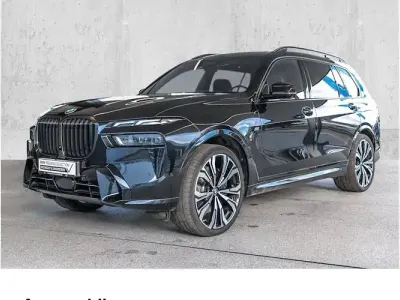 Gebraucht BMW X7 M Sport 352 PS (258 kW) 2025 Andere SUV