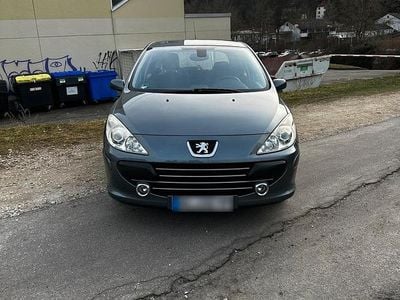 Gebraucht Peugeot 307 Tendance 109 PS (80 kW) 2006 Grau Kleinwagen