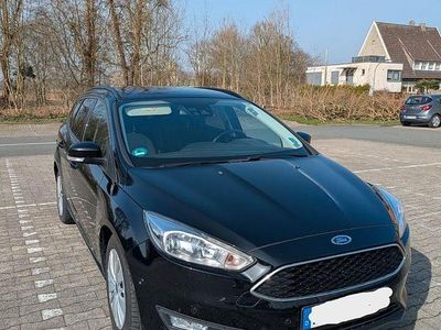 Gebraucht Ford Focus Business Edition 125 PS (91 kW) 2017 Schwarz Kombi