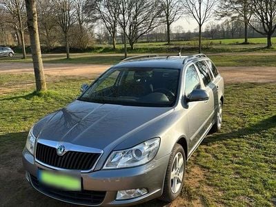 Gebraucht Skoda Octavia 105 PS (77 kW) 2013 Silber Kombi
