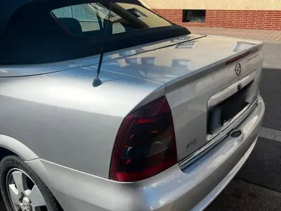 Gebraucht Opel Astra Cabriolet 125 PS (91 kW) 2001 Silber Cabrio