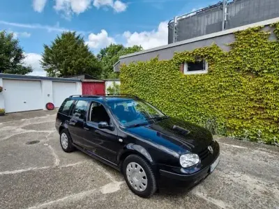 Gebraucht VW Golf IV Basis 105 PS (77 kW) 2003 Schwarz Kombi