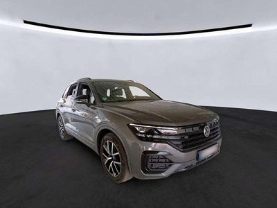 Siliziumgrau metallic Gebraucht 2022 VW Touareg Style SUV | 53.900 € (Teuer)