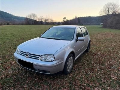 Silber Gebraucht 2002 VW Golf Pacific Limousine | 3.499 € (Fairer Preis)