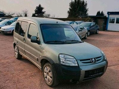 Gebraucht Peugeot Partner 90 PS (66 kW) 2005 Braun Van / Kleinbus