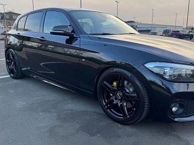 Gebraucht BMW 125 M Sport 224 PS (164 kW) 2018 Schwarz Kleinwagen