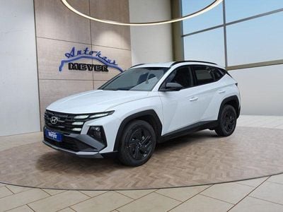 Neu Hyundai Tucson 150 PS (110 kW) 2026 Serenity white pearl SUV