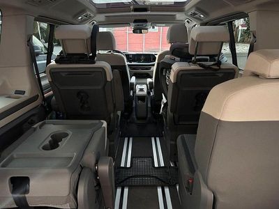 Usado VW Multivan 150 HP (110 kW) 2026 Cinzento Monovolume