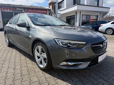 Usata Opel Insignia Dynamic 170 CV (125 kW) 2018 Grigio Berlina