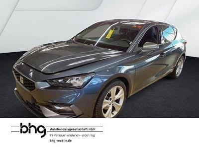 Grau Gebraucht 2025 Seat Leon FR Limousine | 25.430 € (Guter Preis)