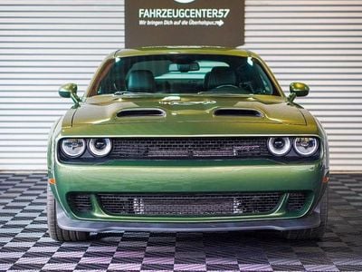 Gebraucht Dodge Challenger SXT 309 PS (227 kW) 2021 Grün Coupé