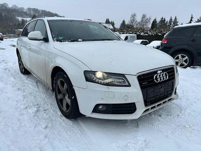 Weiß Gebraucht 2008 Audi A4 Ambiente Kombi | 3.750 € (Etwas zu teuer)