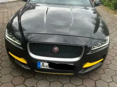 Occasion Jaguar XE R-Sport 179 PK (131 kW) 2017 Zwart Sedan