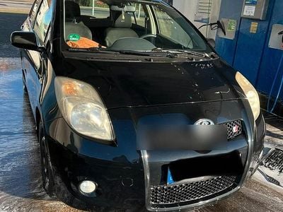 Schwarz Gebraucht 2007 Toyota Yaris Kleinwagen | 3.999 € (Fairer Preis)