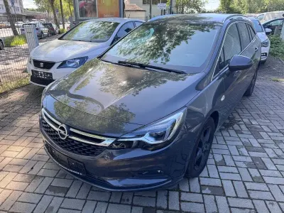 Gebraucht Opel Astra Innovation 160 PS (117 kW) 2016 Grau Kombi