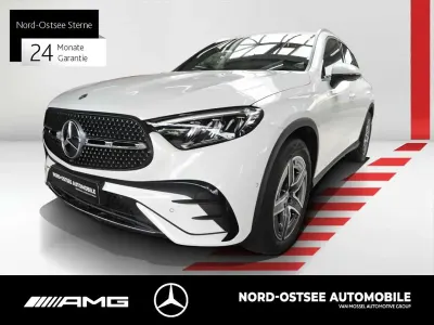 Gebraucht Mercedes GLC300 AMG 269 PS (197 kW) 2025 Polarweiß uni SUV