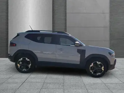 Gebraucht Dacia Duster Extreme 2024 Beige SUV