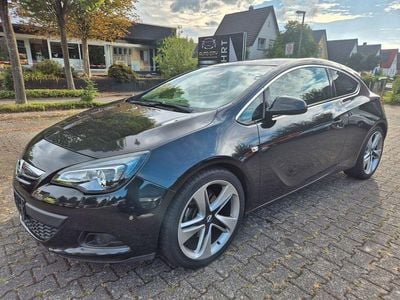 Opel Astra GTC