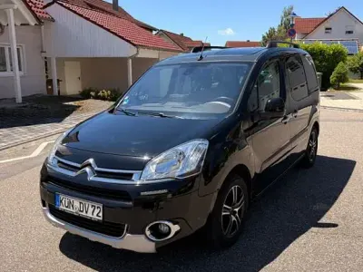 Gebraucht Citroën e-Berlingo SELECTION 114 PS (83 kW) 2014 Schwarz Van / Kleinbus