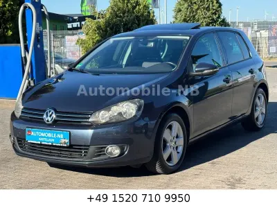 Gebraucht VW Golf VI Team 122 PS (89 kW) 2010 Blau Limousine