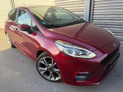 Rot Gebraucht 2018 Ford Fiesta ST-Line Limousine | 12.500 € (Fairer Preis)