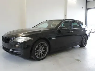 Używany BMW 530 Sport Line 258 KM (189 kW) 2013 Czarny Sedan/Limuzyna