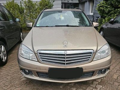 Mercedes 220
