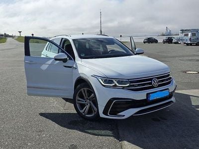 Usata VW Tiguan R-line 150 CV (110 kW) 2021 Bianco SUV