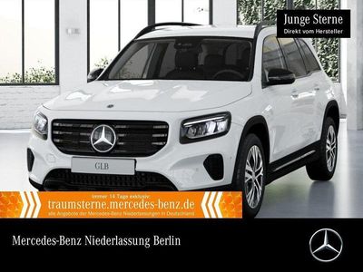 Mercedes GLB220