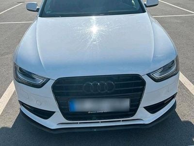 Gebraucht Audi A4 143 PS (105 kW) 2012 Weiß Kombi