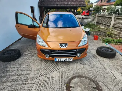 Gebraucht Peugeot 307 190 PS (139 kW) 2010 Orange Coupé