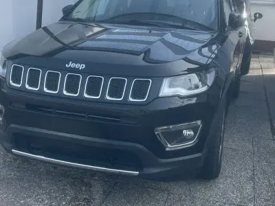 Second-hand Jeep Compass Limited 170 CP (125 kW) 2018 Negru SUV
