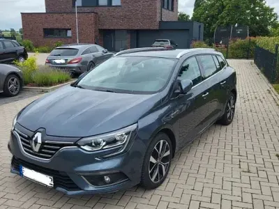 Gebraucht Renault Mégane IV Bose Edition 159 PS (116 kW) 2019 Grau Limousine