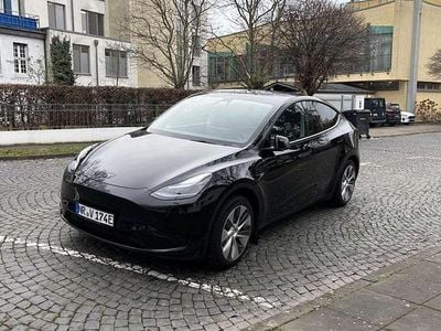 Schwarz Gebraucht 2023 Tesla Model Y RWD SUV | 32.500 € (Fairer Preis)